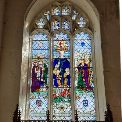 800x800 stained glass window - st nicholas church